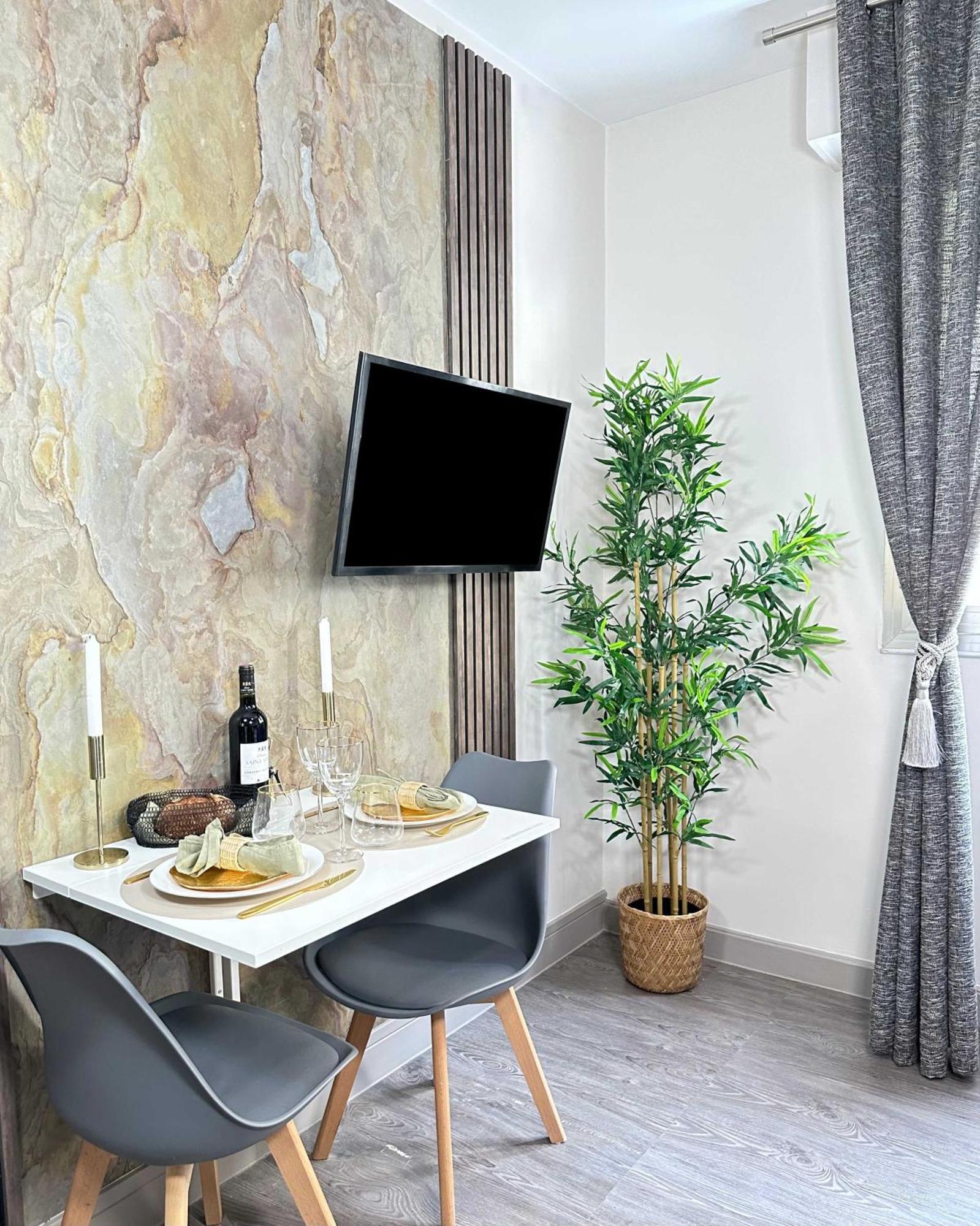 Apartament Elegant Escape Near Arc De Triomphe Paryż Zewnętrze zdjęcie