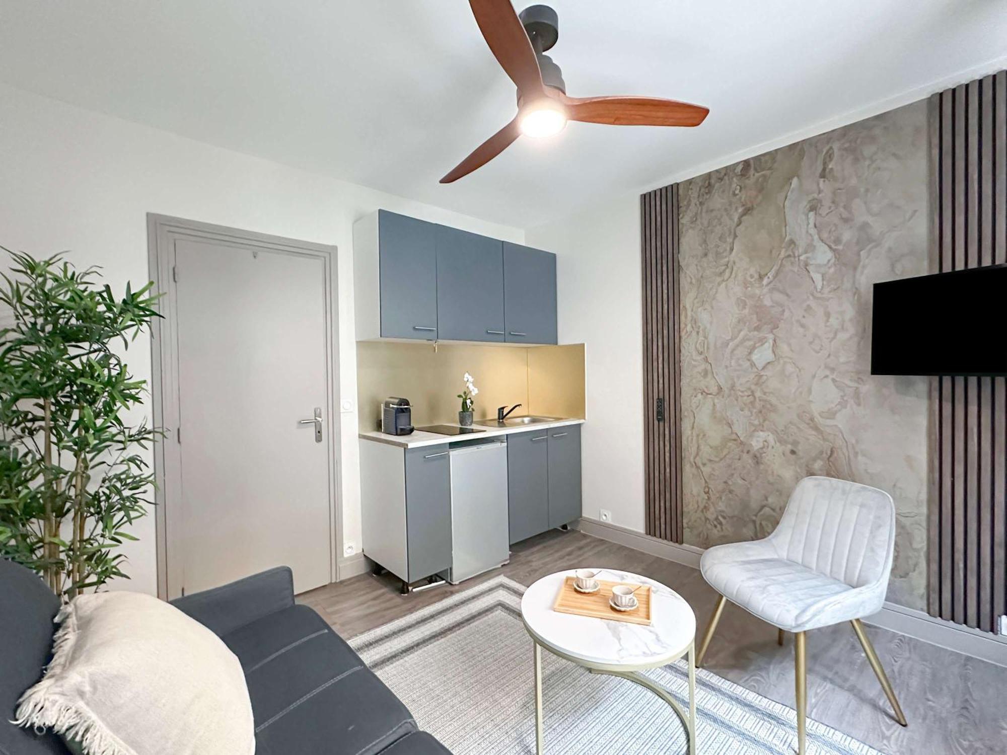 Apartament Elegant Escape Near Arc De Triomphe Paryż Zewnętrze zdjęcie